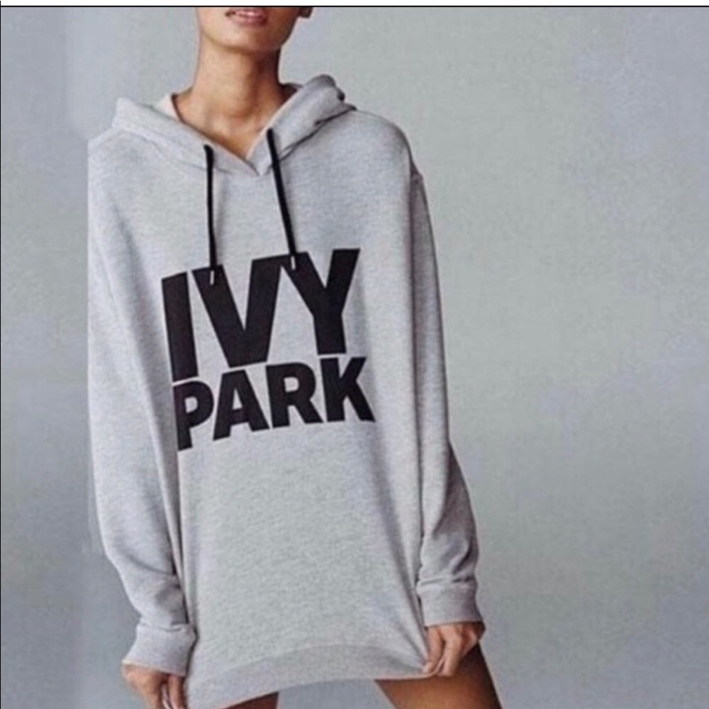 Ivy Park Tags Gray Oversized Logo Hoodie Size Small